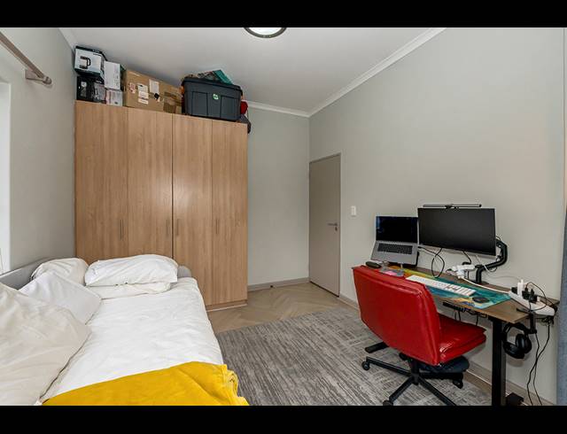 2 BEDROOM APARTMENT TO LET IN WOODSTOCK